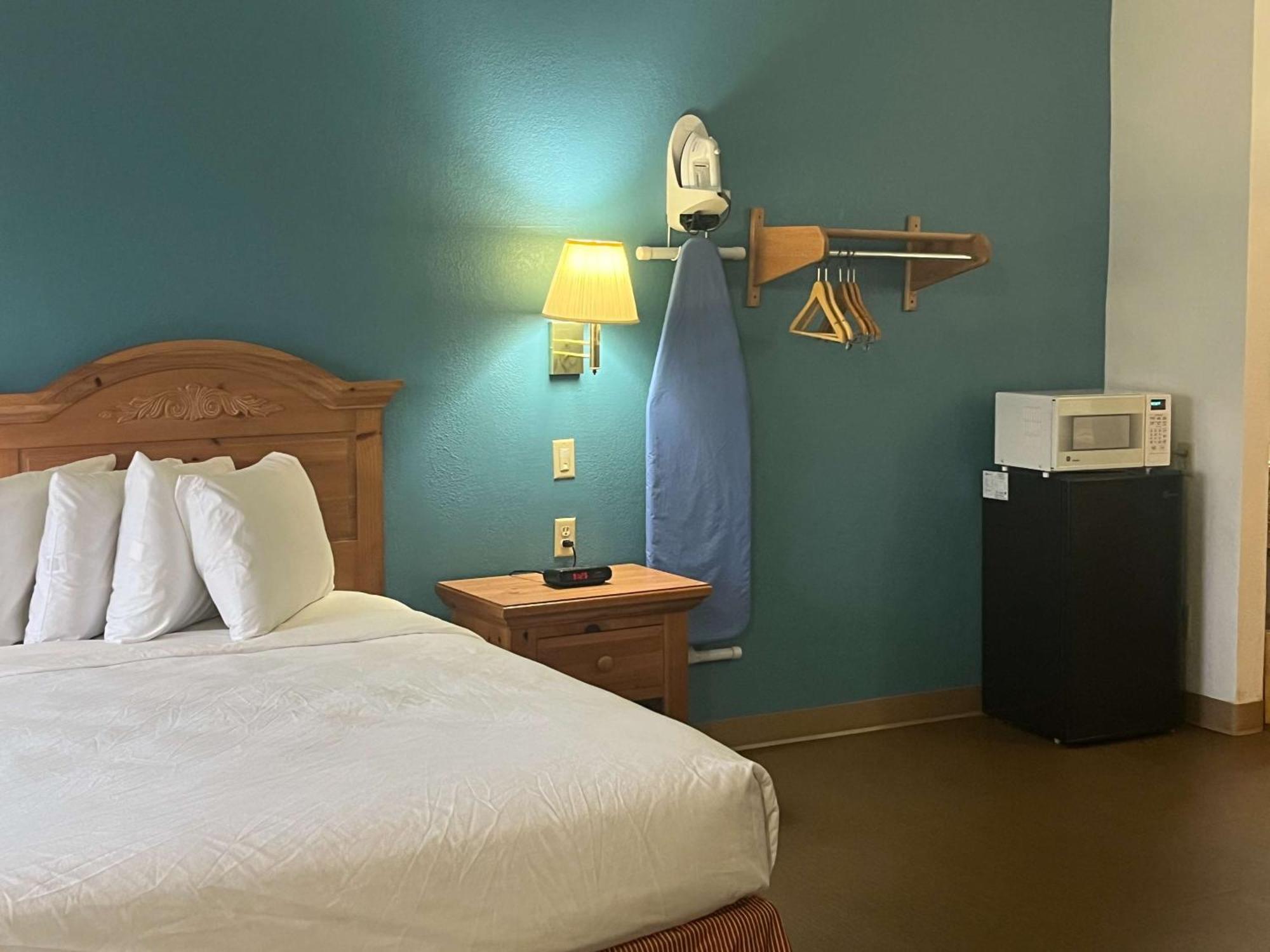 Motel 6 Portland, In المظهر الخارجي الصورة