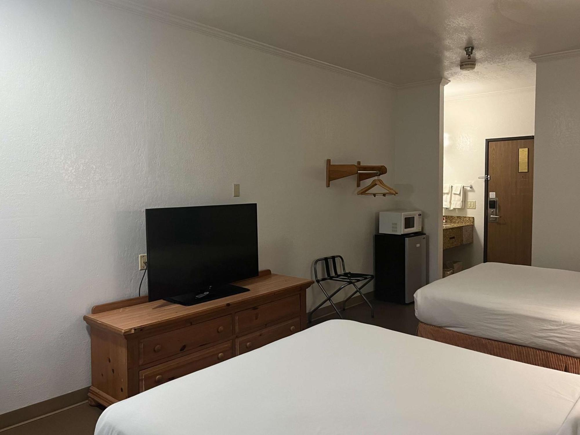 Motel 6 Portland, In المظهر الخارجي الصورة