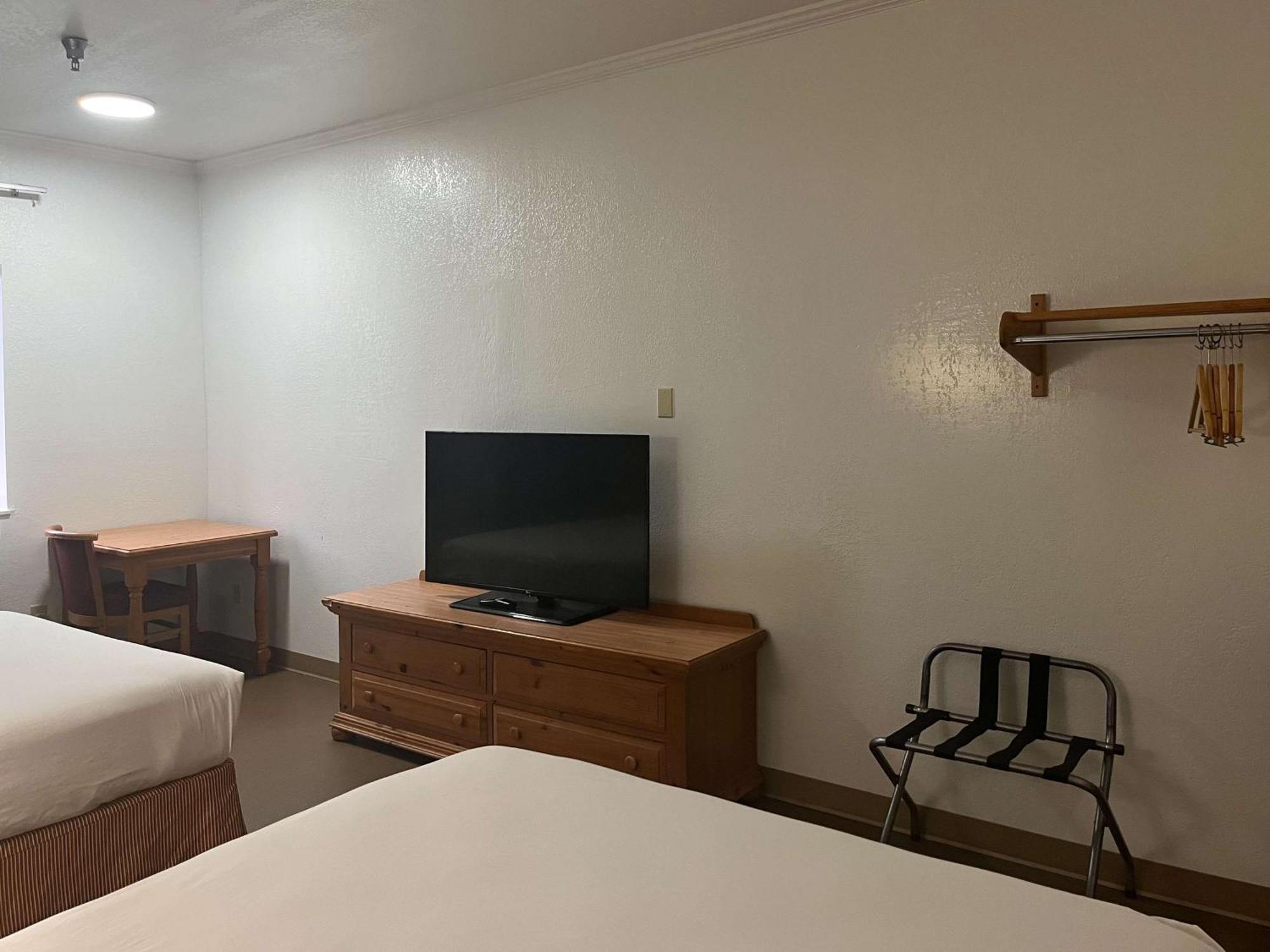 Motel 6 Portland, In المظهر الخارجي الصورة