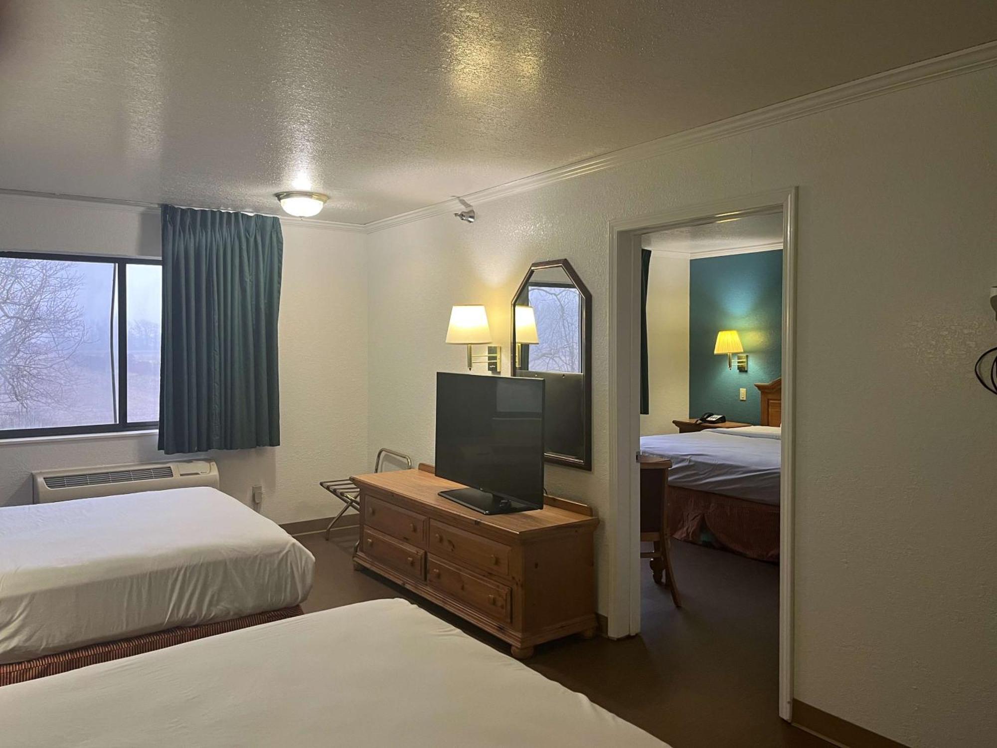 Motel 6 Portland, In المظهر الخارجي الصورة