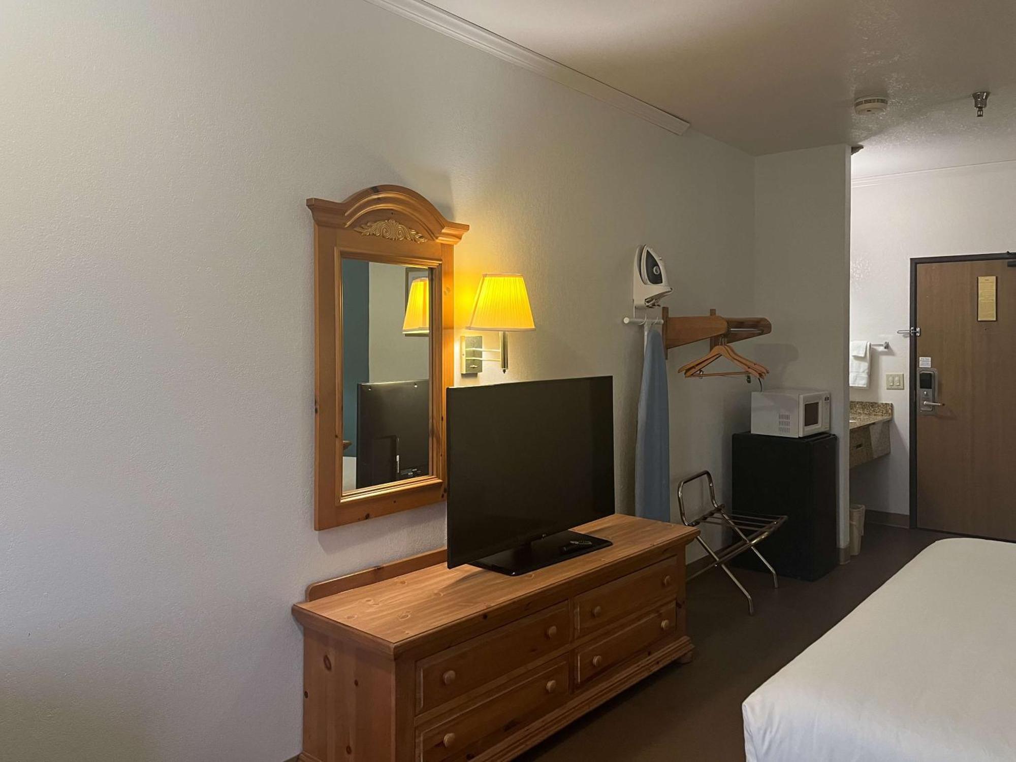 Motel 6 Portland, In المظهر الخارجي الصورة